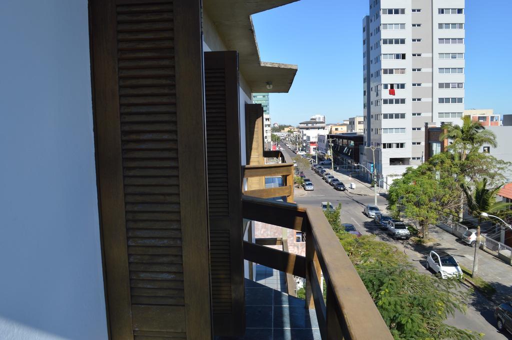 Pousada Dj Oliveira 托雷斯 外观 照片